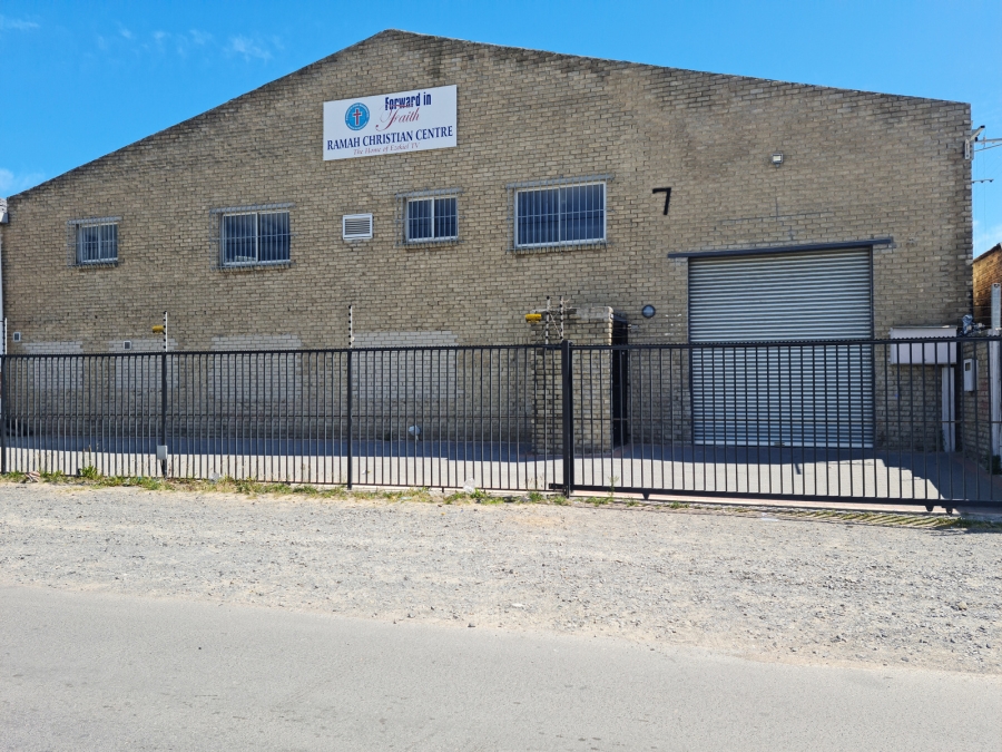 To Let commercial Property for Rent in George Park Western Cape